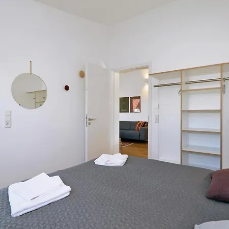 Awesome In Lembruch-dmmer See With Sauna, Wifi And Indoor Swimming Pool Dom wakacyjny Lembruch