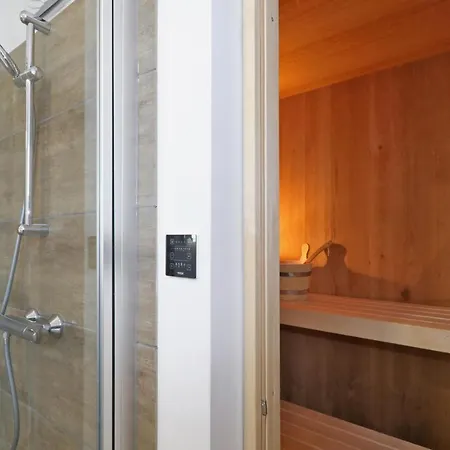 Dom wakacyjny Awesome In Lembruch-dmmer See With Sauna, Wifi And Indoor Swimming Pool