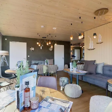 Awesome In Lembruch-dmmer See With Sauna, Wifi And Indoor Swimming Pool Dom wakacyjny Lembruch
